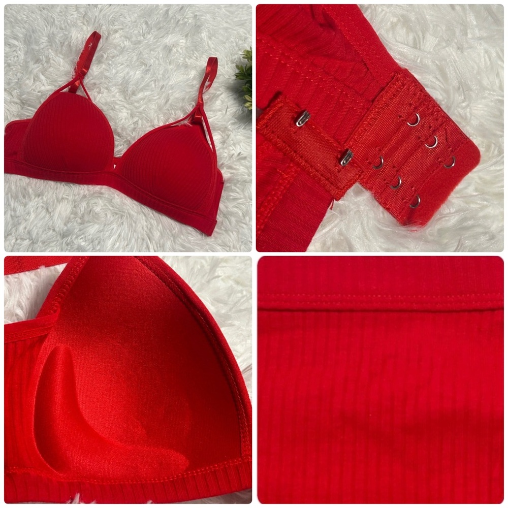 🔥FREE ring with purchase 
NEW RED Wireless Push Up Bra & Panties Set